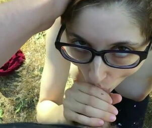 Uber-sexy woman with glasses gets romped in nature