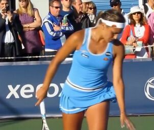 Tennis player has her undies exposed during her matches